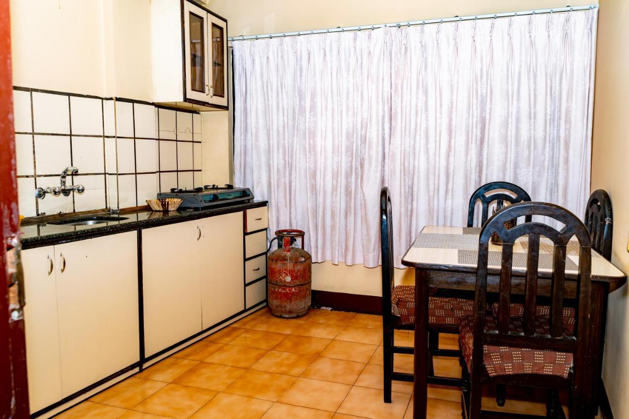 Kbb Hotel And Apartments Hosted By Hostmandu Lalitpur Exteriör bild