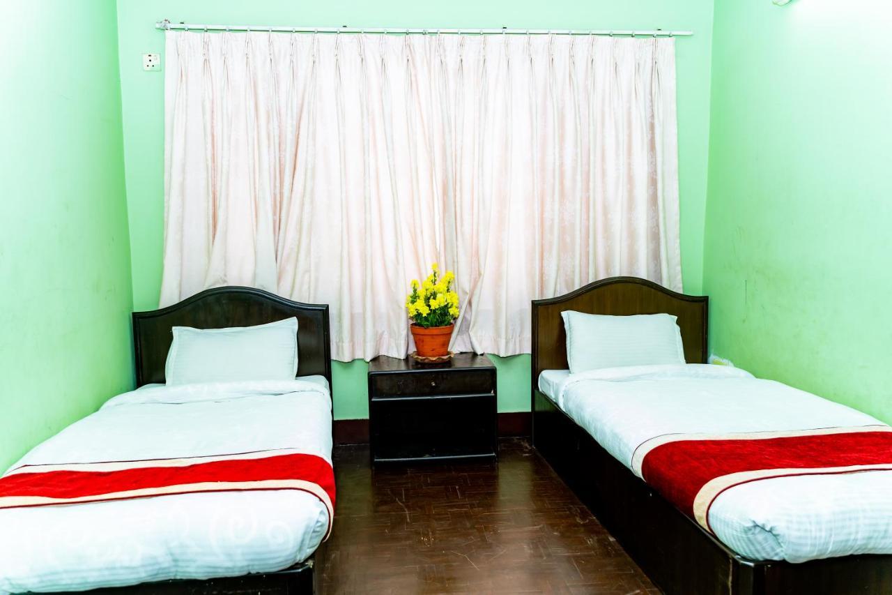 Kbb Hotel And Apartments Hosted By Hostmandu Lalitpur Exteriör bild