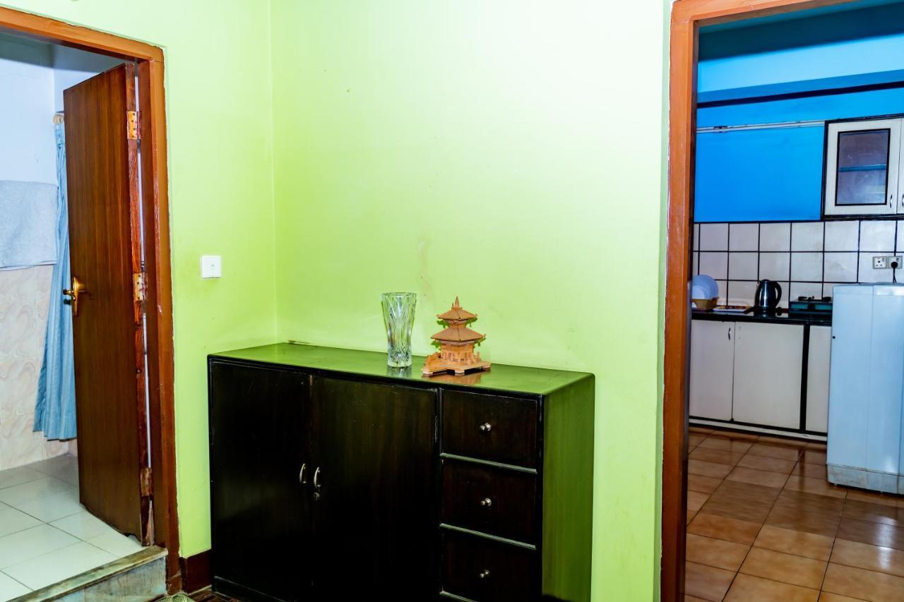 Kbb Hotel And Apartments Hosted By Hostmandu Lalitpur Exteriör bild