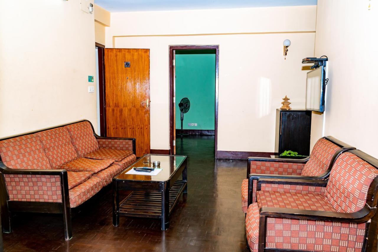Kbb Hotel And Apartments Hosted By Hostmandu Lalitpur Exteriör bild