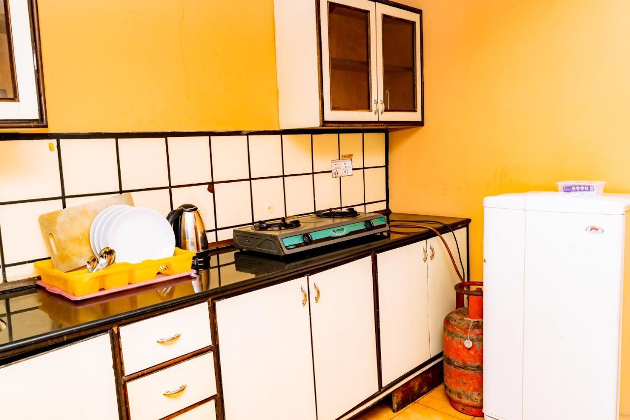 Kbb Hotel And Apartments Hosted By Hostmandu Lalitpur Exteriör bild